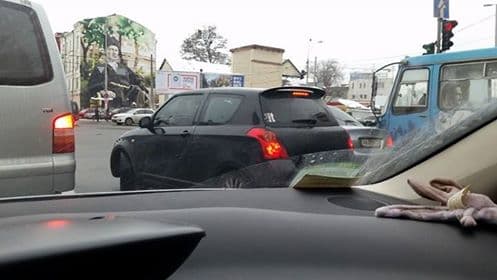 Ебаное айти теперь и на улицах Киева.
