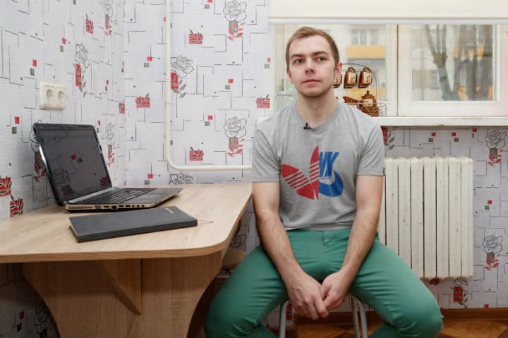 Безработному Валентину пока не удалось войти в айти.